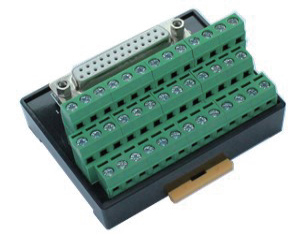 通用端子臺(歐式端子，25位DB連接器)ST1A06